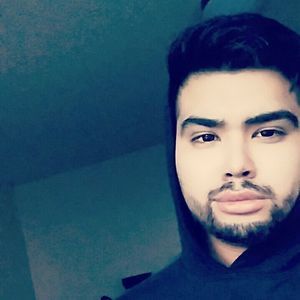 Meet your Posher, Javier